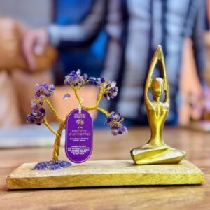 Gemstone yoga figure decor tree