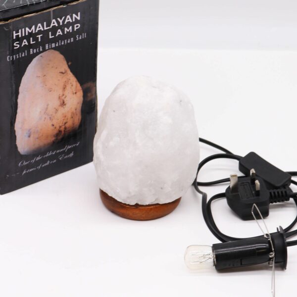 Crystal Rock Himalayan Salt Lamp - apx 1.5 - 2kg - Image 4