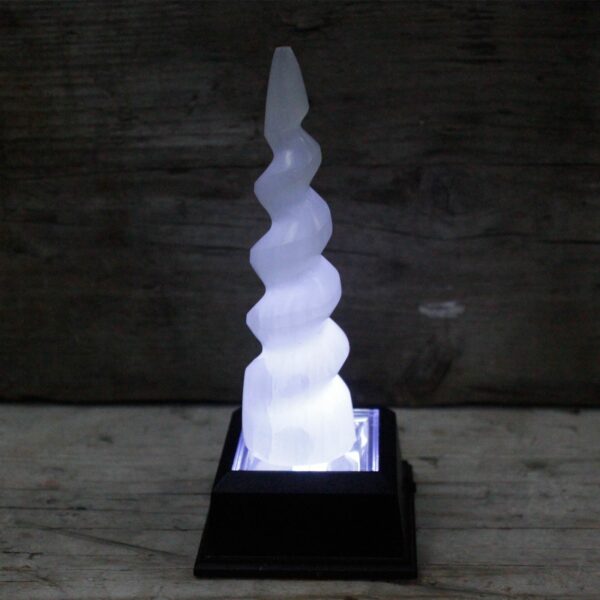 Selenite Spiral Unicorn Horn Tower - 15 cm - Image 4