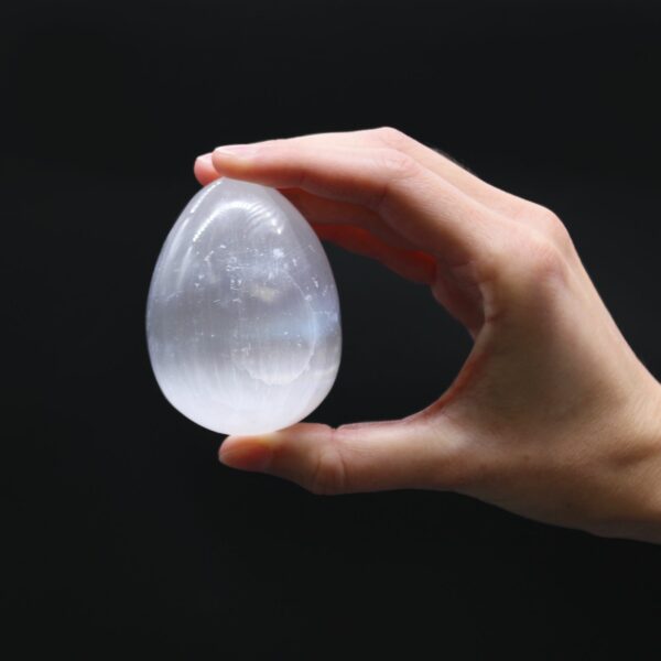 Selenite Egg - 5 - 6 cm - Image 4