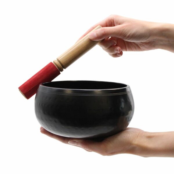 Lrg Black Beaten Bowl - 18cm - Image 2