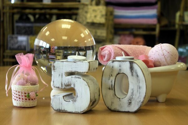 Wooden Birthday Numbers - No.5 - Image 4