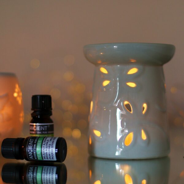 Classic White Oil Burner - Dragonfly - Image 3