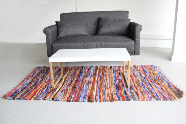 Large Velvet Rug - 105x185cm - Image 5