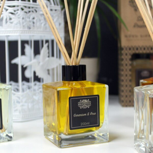 200ml Geranium & Rose Essential Oil Reed Diffuser - Image 5