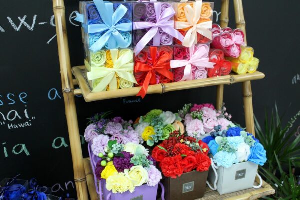 Set of 3 Soap Flower Heart Box - Spring Roses - Image 3