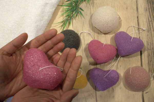 Konjac Heart Sponge - Lavender - Image 2