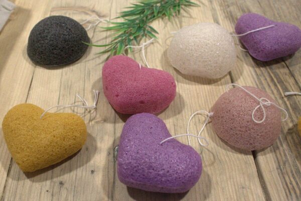 Konjac Heart Sponge - Lavender - Image 5