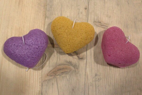 Konjac Heart Sponge - Peach - Image 3