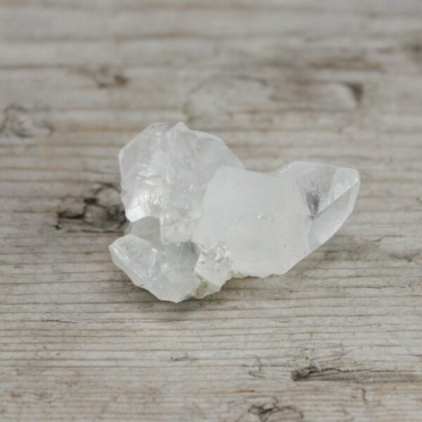 White Appophyllite Clusters 20-30mm - Image 2