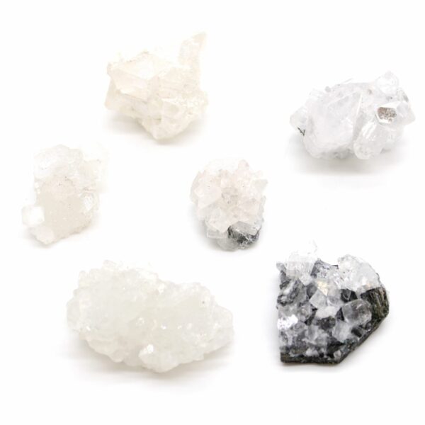 White Appophyllite Clusters 20-30mm - Image 8