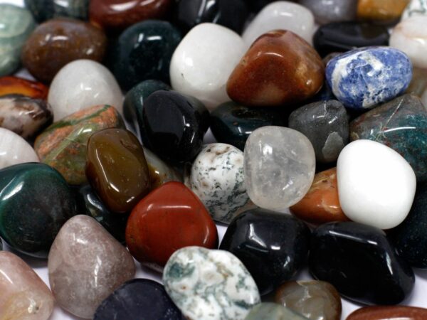 Mixed Gemstones 1kg - Image 3