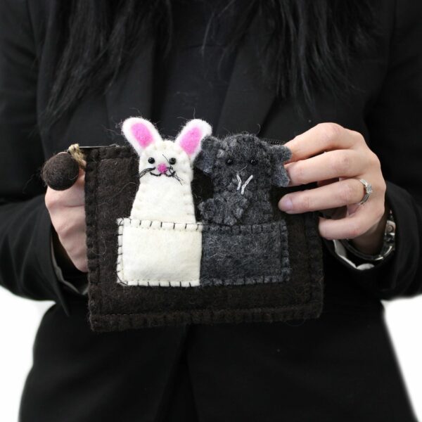 Pouch with Finger Puppets - Elephant & Mouse - Image 2
