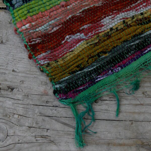 151 x 90cm Luxury Rag Rug - Green - Image 7