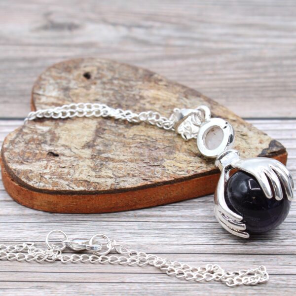 Gemstone Healing Hands Pendant - Amethyst - Image 4