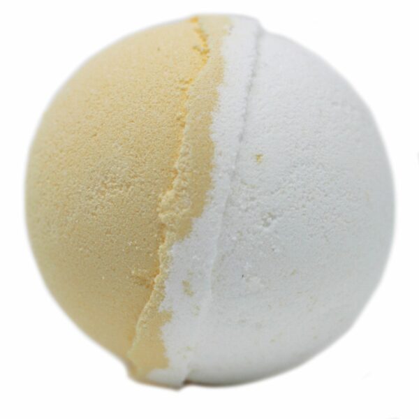 Lemon Meringue Pie Bath Bomb - Image 2