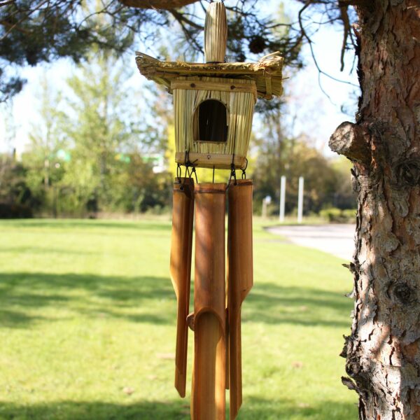 Square Seagrass Bird Box with Chimes 49x15cm - Image 7