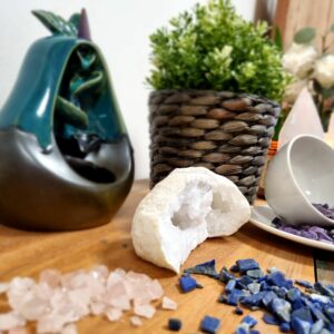 Clear Quartz Gemstone Chips Bulk - 1KG