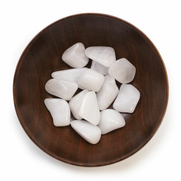 M Tumble Stone - Quartz Snow - Image 2