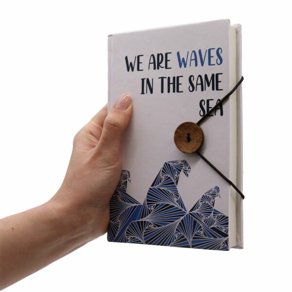 Notebook with strap - Waves in the same sea - Image 4
