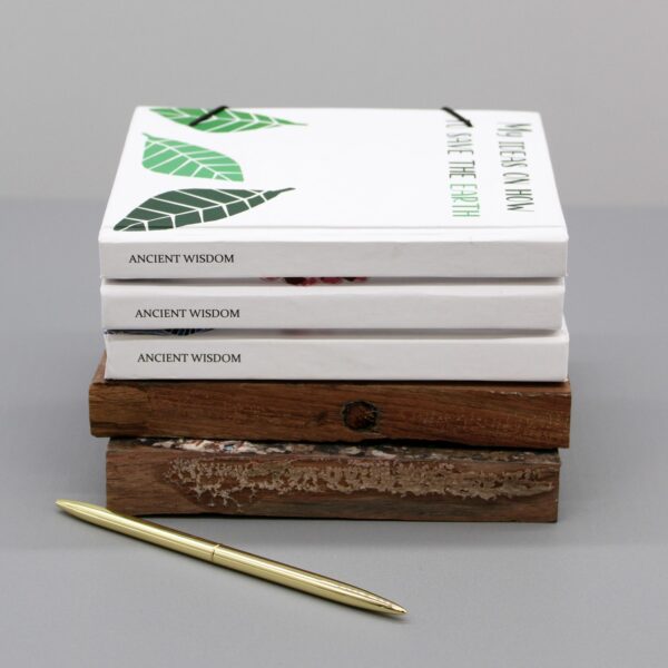 Notebook with strap - Leaves on the same tree - Image 3