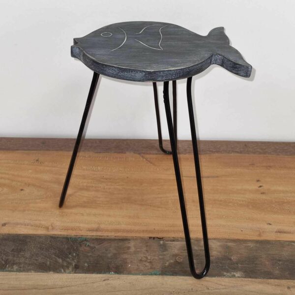 Albasia Wood Fish Stand - Greywash - Image 4