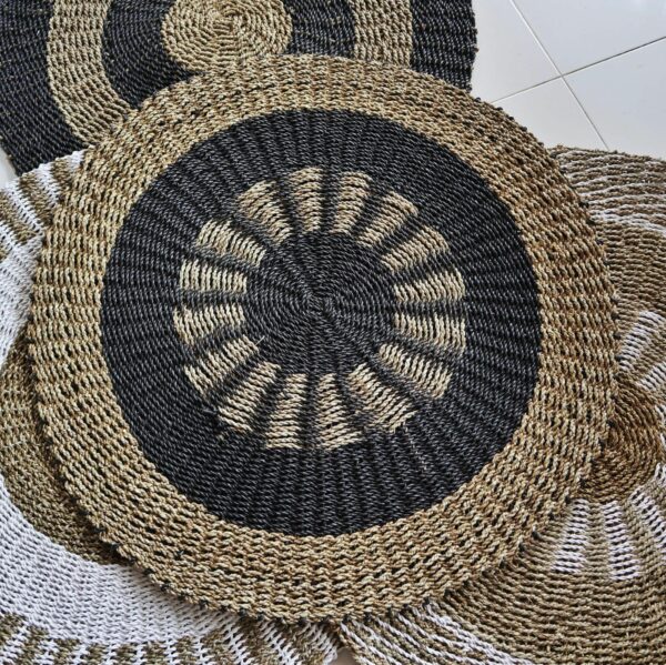 Round Seagrass Black & Tan - Inner Sun - 1m - Image 2