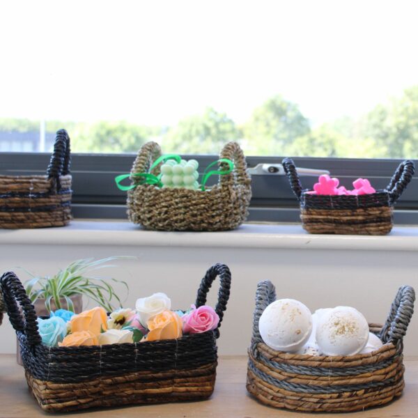 Banana Leaf & Hitam Raffia Basket- Set of 2 - Image 2