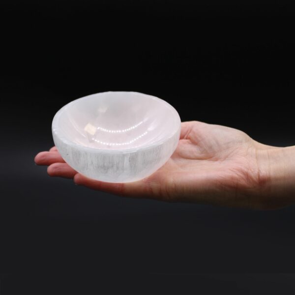 Selenite Round Bowl - 10cm - Image 4
