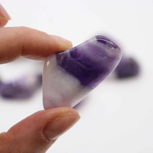 L Tumble Stones - Amethyst Banded Grade B - Image 2