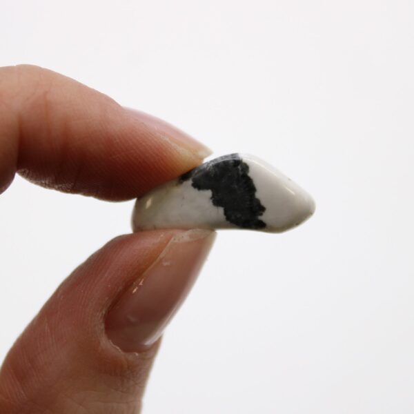 Small African Tumble Stones - White Howlite - Magnesite - Image 2