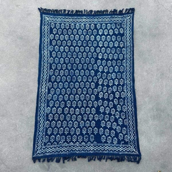 Handmade Indigo Throw - 170x120cm - Chhota Flower - Image 4
