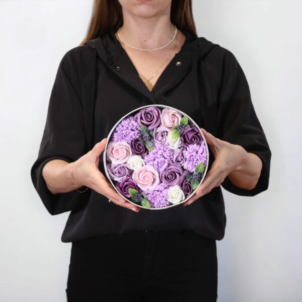 Round Box - Lavender Rose & Carnation - Image 5