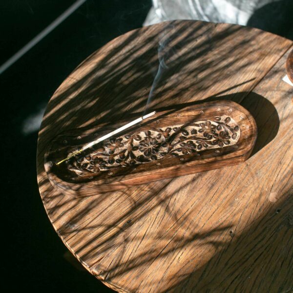 Large Incense Tray 30x10cm - Flower Design - Image 4