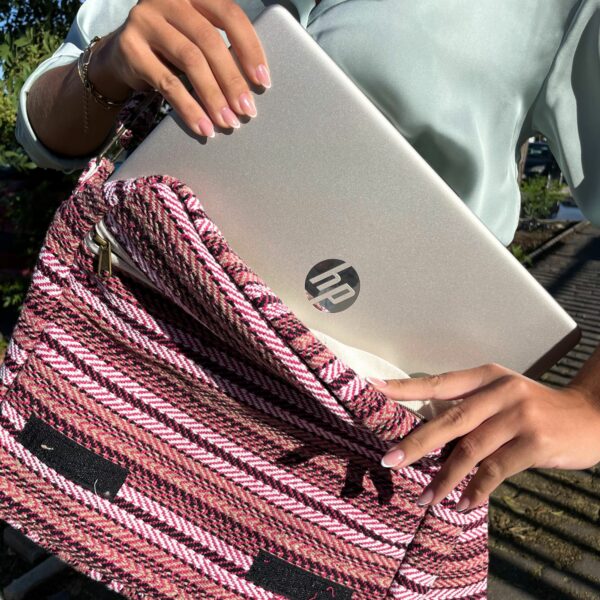 Soft Banjar Laptop Bag - Soft Pink - Image 3