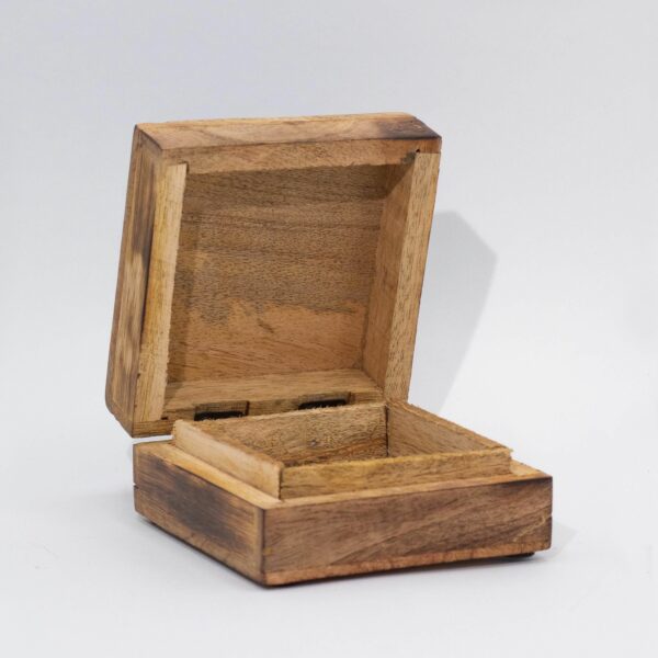 Hop Hare Medium Enameled Square Box - Wolf & Moon - Image 2