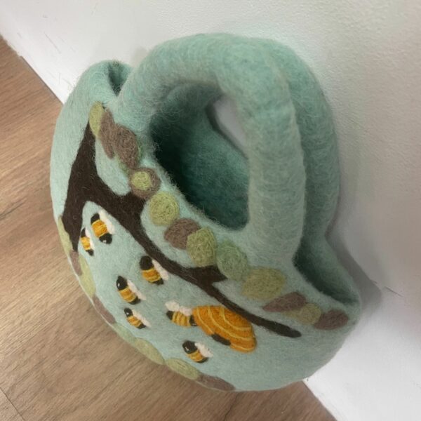Tree and Beehive Felted Bag - Image 4