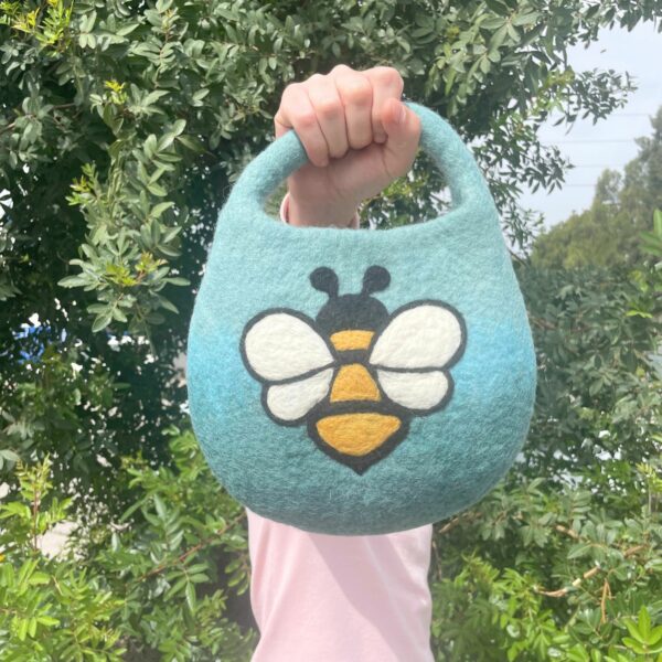 Water Felted Bee Bag - One Handle with Magnet - Blue Green - Image 2