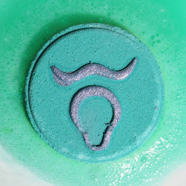 Set of Zodiac Bath Fizzers with Horoscope - Taurus - Image 5