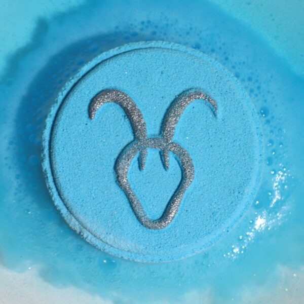 Set of Zodiac Bath Fizzers with Horoscope - Capricorn - Image 5