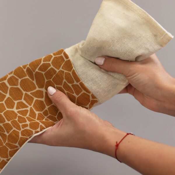 Lavender Natural Cotton and Juco Eye Pillow in Gift Box - Madagascar Giraffe - Image 7
