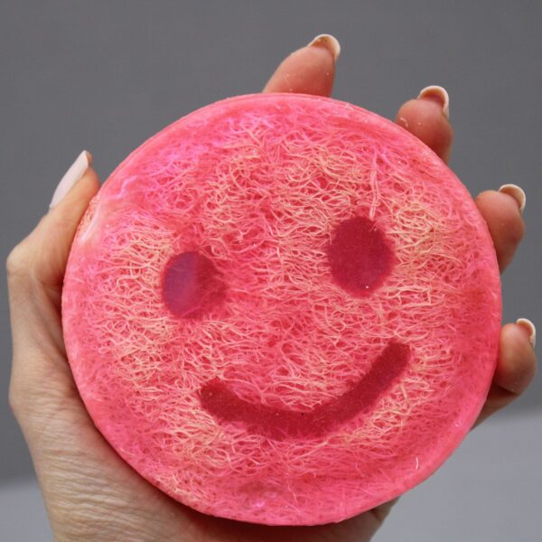 Happy Scrub Soap - Strawberry & Guava - Image 3