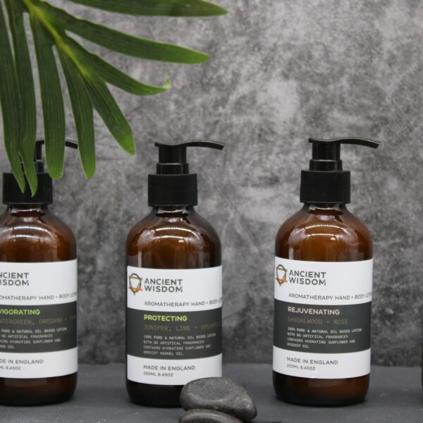 Wintergreen, Oregano & Thyme Hand & Body Lotion 250ml - Image 4