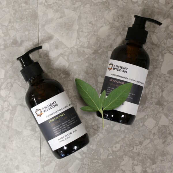 Clary Sage & Lavender Hand & Body Wash 250ml - Image 4
