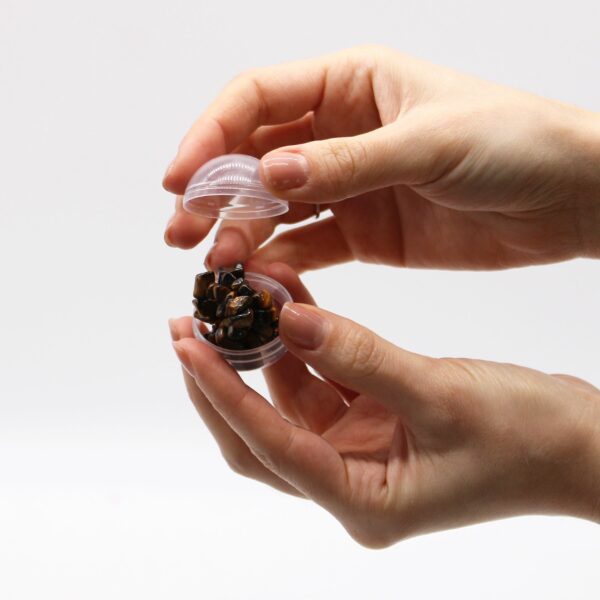 Tiger Eye Gem Bracelet Bath Bomb - Image 8
