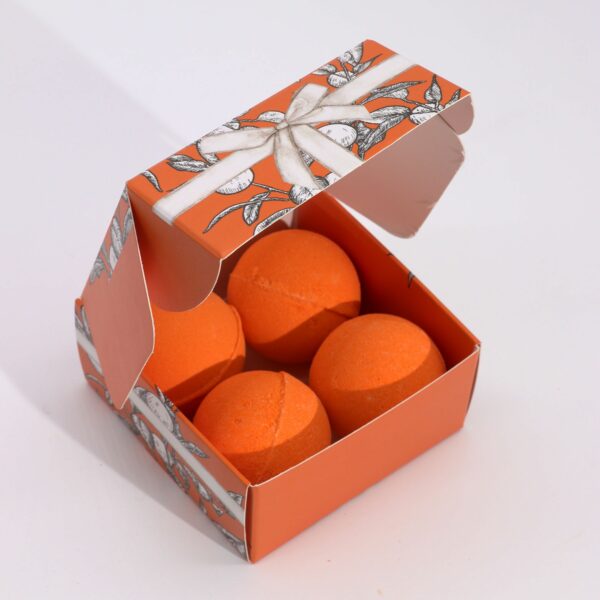 Set of 4 Vitamin C Bath Bombs – Aromatherapy Quartet - Image 4